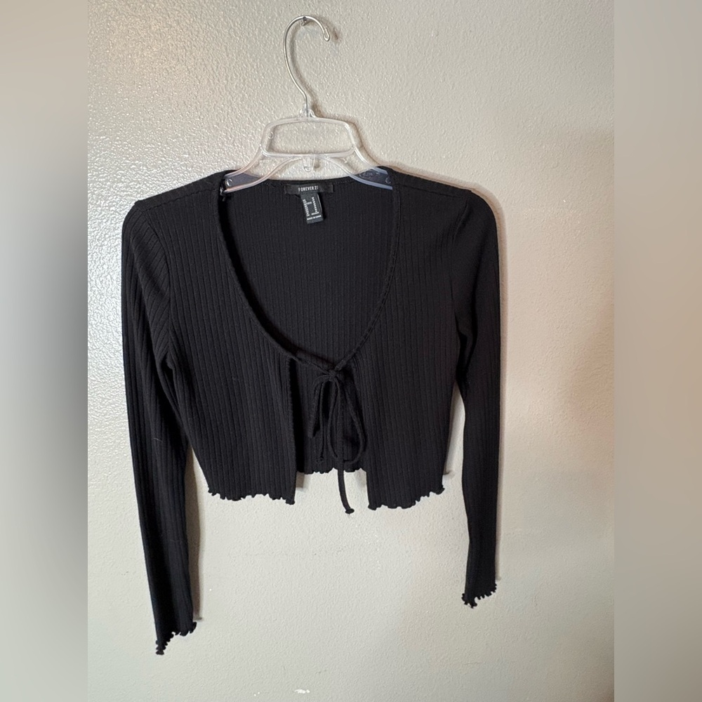 Forever 21 Black Ribbed Tie-Front Blouse